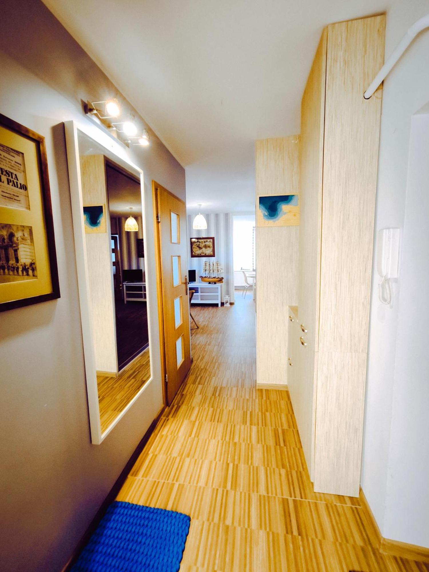 Central Apartments Fishmarkt & Parking กดัญสก์ ภายนอก รูปภาพ